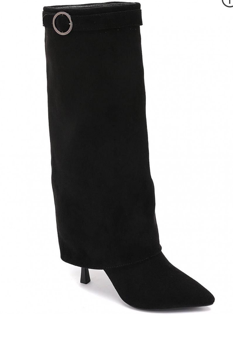 Overlay boots