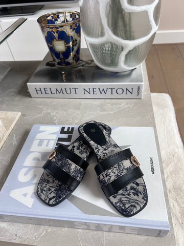 Jacquard slipper