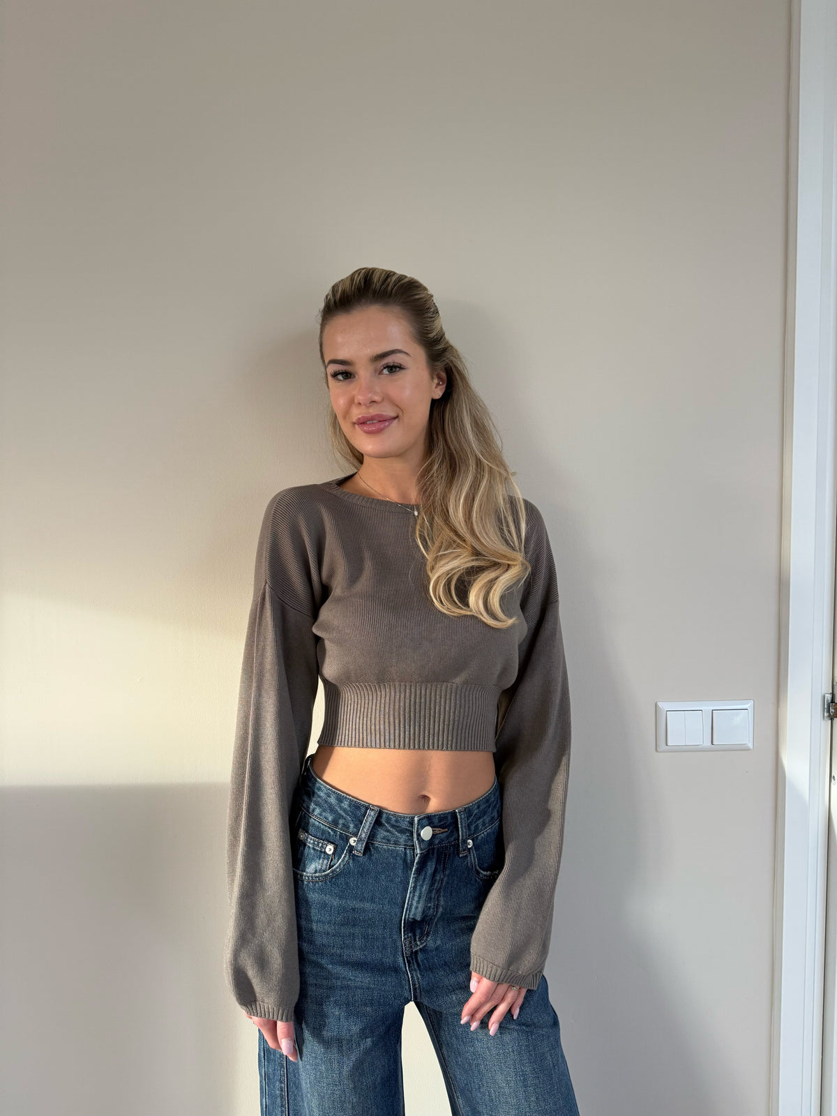 Mae cropped sweater