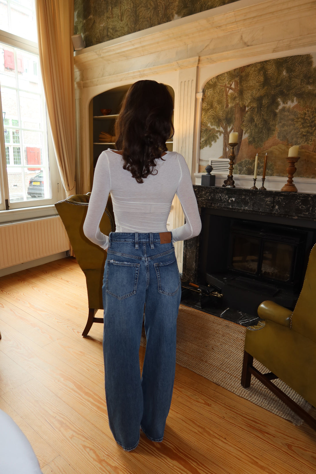 Avenue Jeans