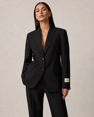 Attire rug blazer